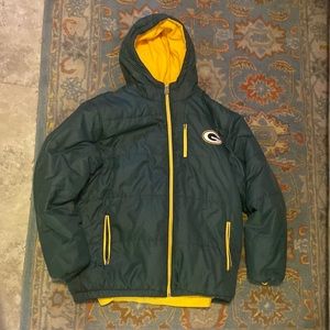 Green Bay Packers Vintage Winter Puffer Jacket.